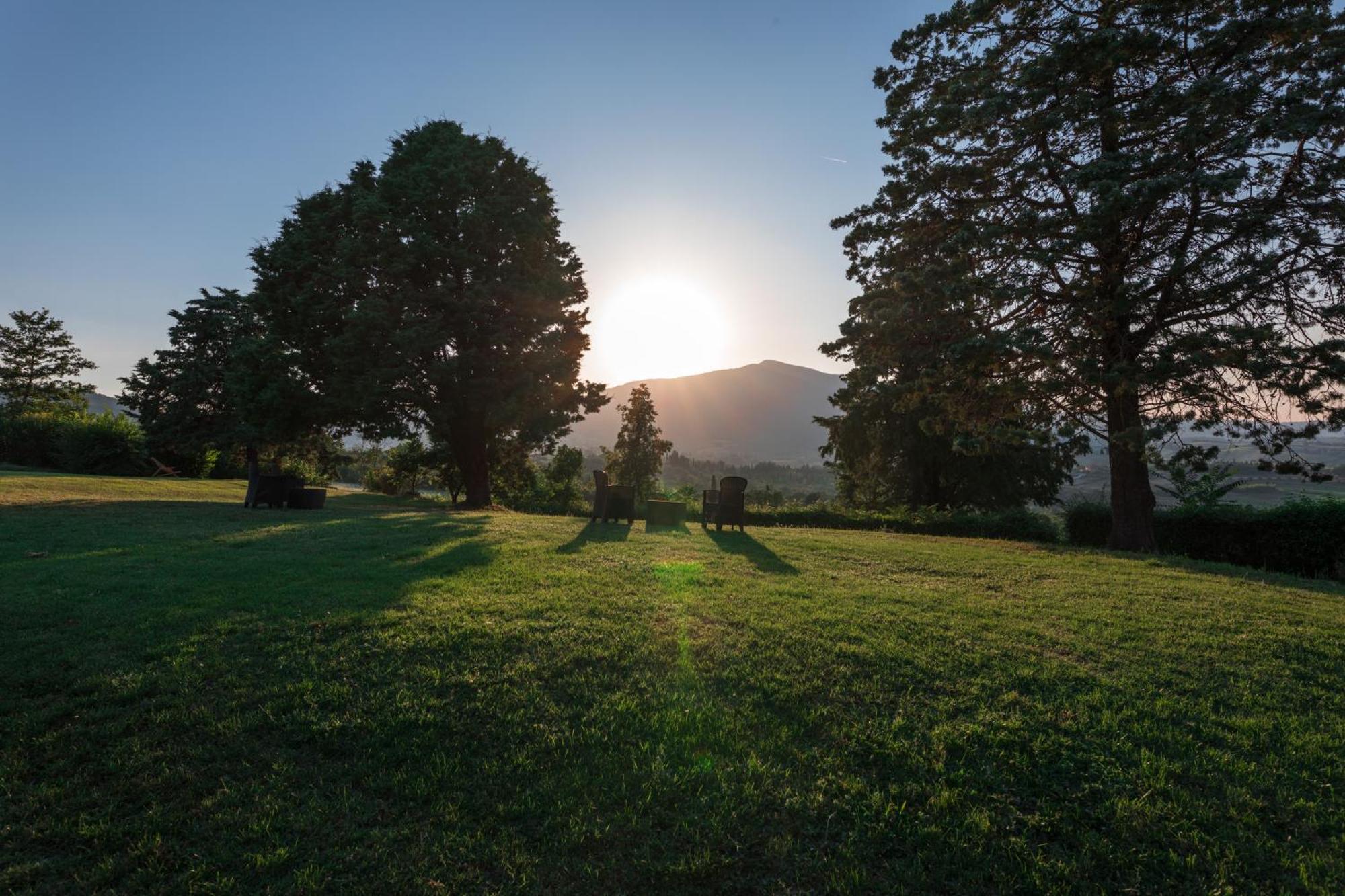 Agriturismo Spazzavento Palazzone Bagian luar foto