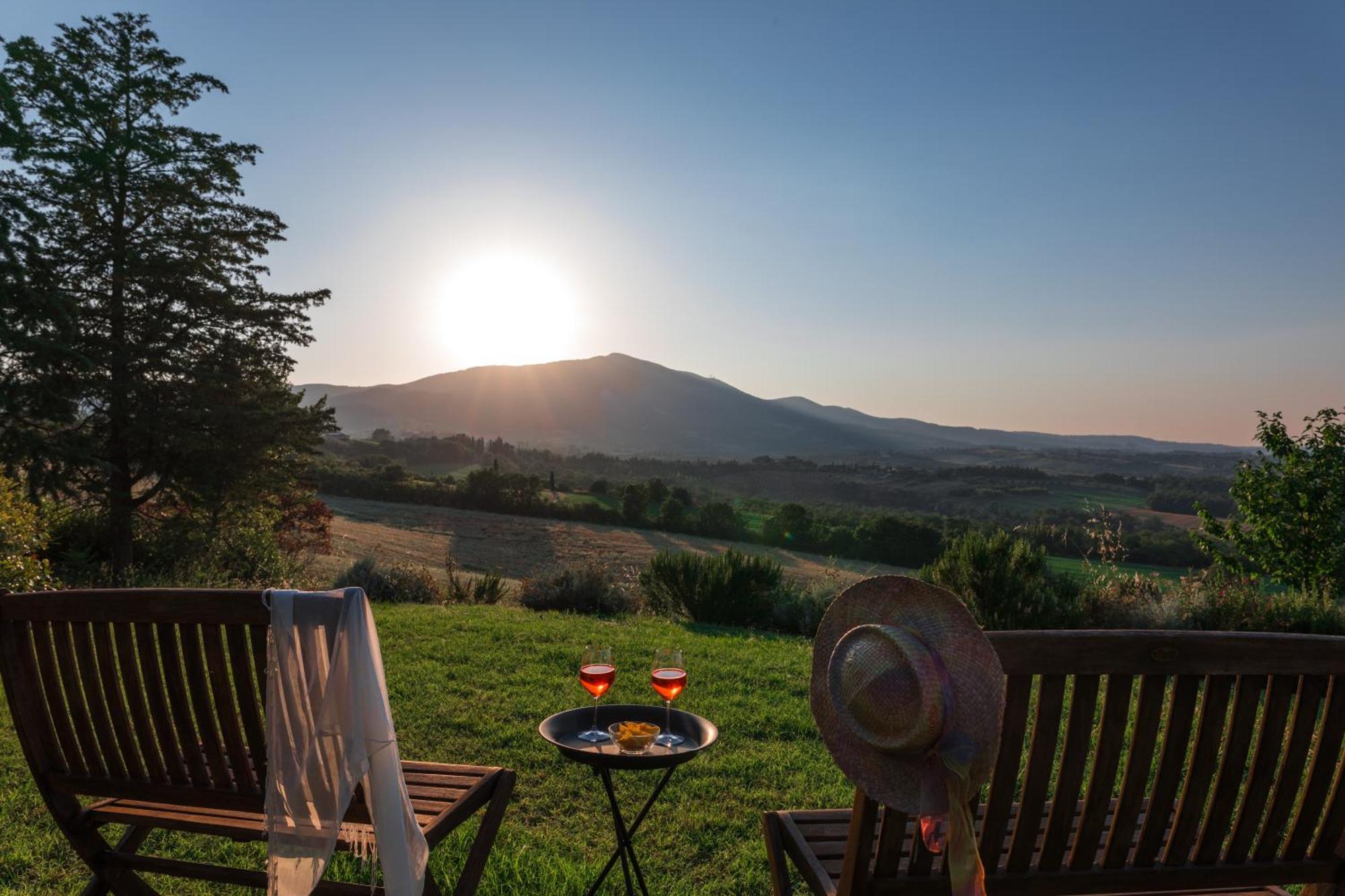 Agriturismo Spazzavento Palazzone Bagian luar foto