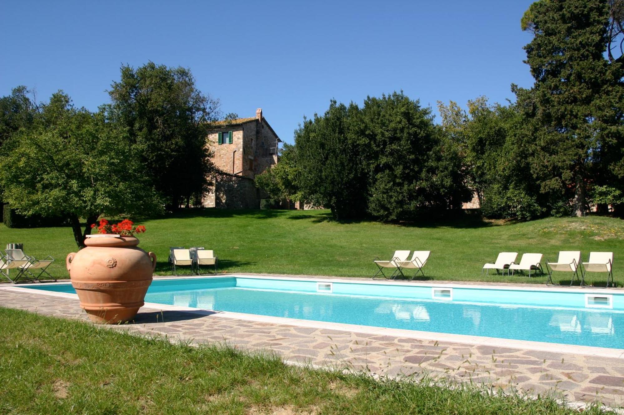 Agriturismo Spazzavento Palazzone Bagian luar foto